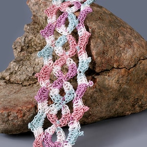 FICHIER DE MODÈLE PDF - Modèle de bracelet au crochet de liens et de couronnes