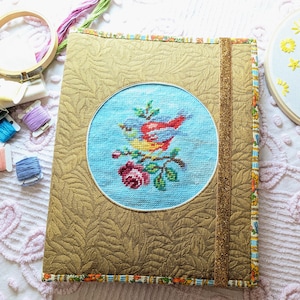 Vintage Bird Needlepoint Project Keeper, Embroidery Organizer, Cross Stitch Supplies