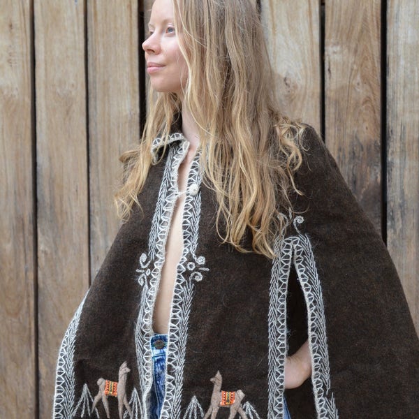 Alpaka Wolle Umhang Poncho Fransen Vintage weich, Winter wärmer Herbst braun Karamell weiß gestrickt ethnischen Umhang Rock Bolivien dick