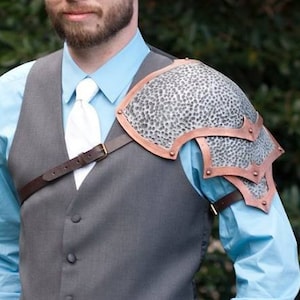 Shoulder Armor cosplay Template
