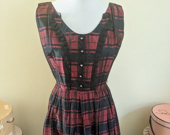 Vintage 1950s red and black plaid party dress, sleeveless, s-m, 27" waist