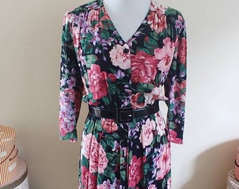 Vintage 90s does 40s rose print, cabbage rose, rayon dress, Carol Anderson, 7/8