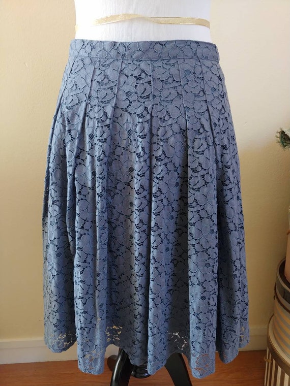 Vintage style lace skirt, 50s style, blue gray, p… - image 3