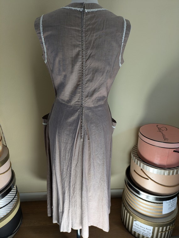 Vintage 1950s Cotton Summer Dress: Sleeveless Bei… - image 4