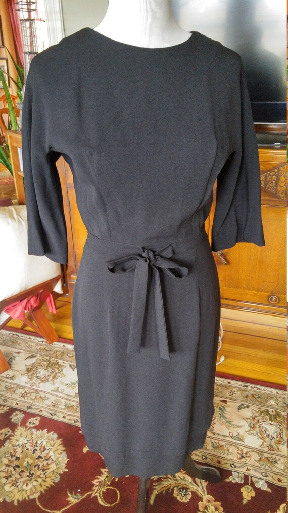 Vintage late 1950s early 1960s black rayon wiggle,