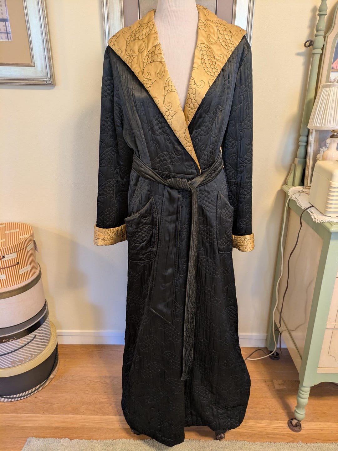 Adonna Gold Robe Vintage Black Quilted Robe, Gold Trim, Modissa, S to M - Etsy