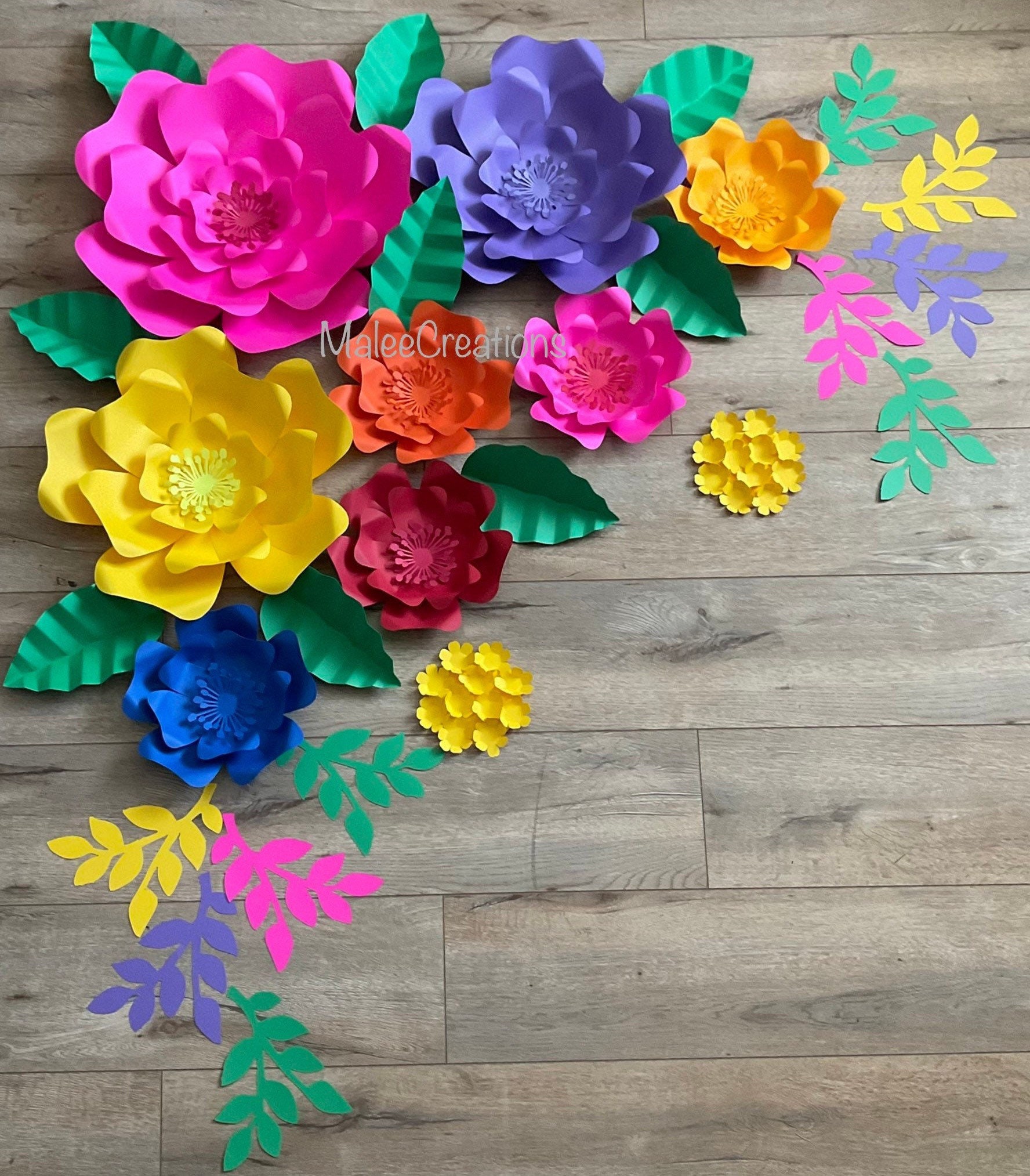 Mexican Fiesta Party Huge Paper Flowers Party Décor Fiesta 