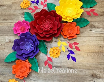 Fiesta Paper Flower Set, Mexican flowers,Cinco de Mayo Decor,paper flowers,birthday backdrop