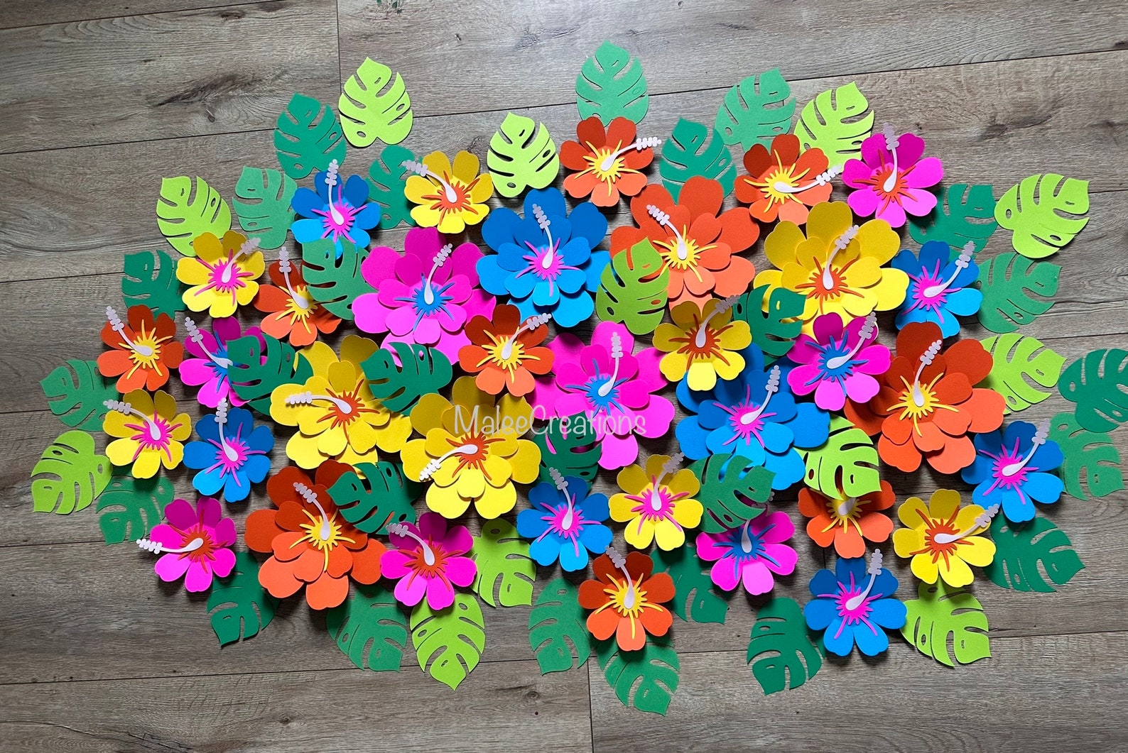 Hawaiian Paper Flower Set: Tropical Luau Party Decor,bridal Shower ...