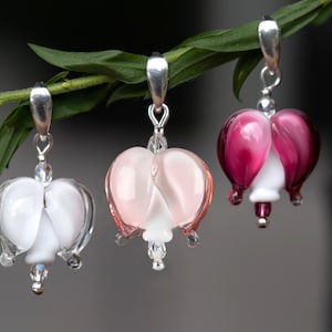 Sterling Silver Pendant Handmade Dicentra "Bleeding Heart" Flower -  Murano Glass – Available in Three Colors