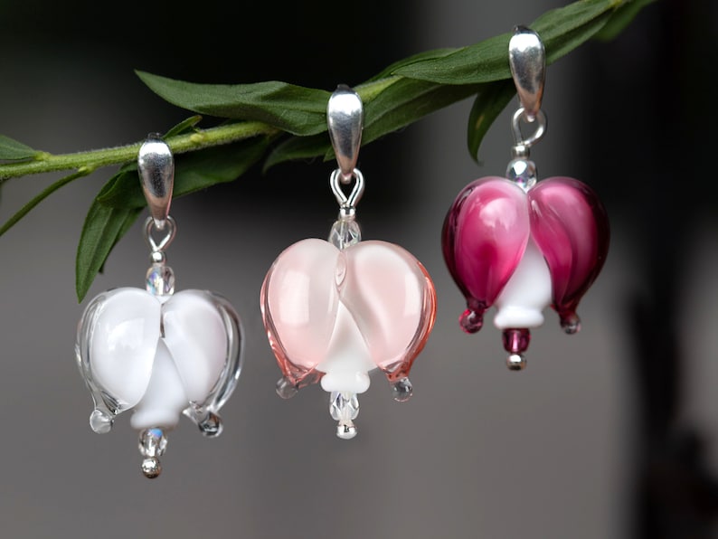 Sterling Silver Pendant Bleeding Heart, Dicentra, murano glass image 1