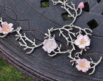 Sakura necklace with handmade glass flowers