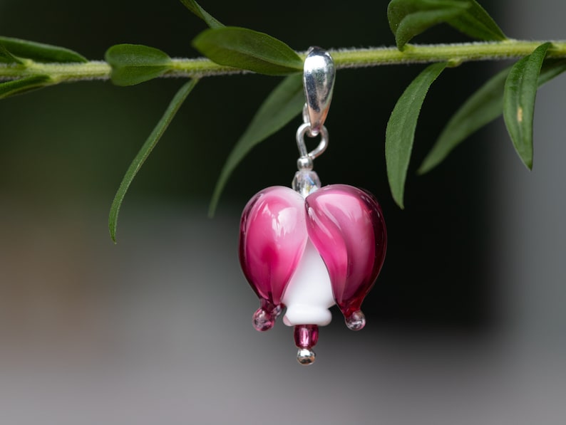 Sterling Silver Pendant Bleeding Heart, Dicentra, murano glass image 2