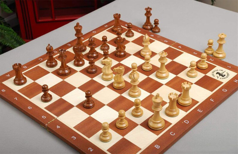 Schach International Schach International
