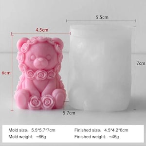 May include: A pink silicone mould for creating a teddy bear-shaped item, measuring 5.5cm x 5.7cm x 7cm. The finished product will be approximately 4.5cm x 4.2cm x 6cm. The mould weighs approximately 66g, and the finished product weighs approximately 46g.