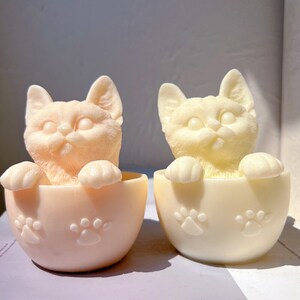Kawaii Cat Sitting Inside The Cup Silicone Candle Mold