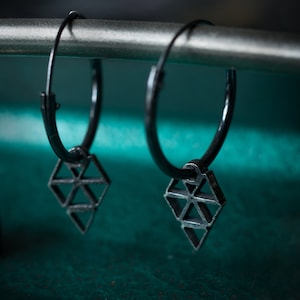 hoop earrings sterling silver triangle spear fern dangle gray distressed antigued oxidized rustic finish unisex