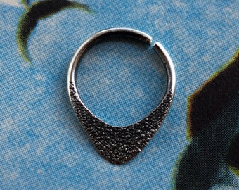 sterling silver septum ring 1.6mm 14g 1.2mm 16g teardrop triangle rustic distressed raw rough reticulated finish one of a kind nickel free