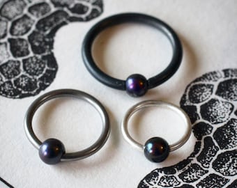 sterling silver black niobium captive bead piercing ring 18g 1.2mm 16g 1.6mm 14g peacock freshwater pearl septum helix tragus conch nipple