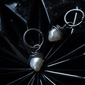 dangle wire wrapped earrings with irregular fresh water pearls