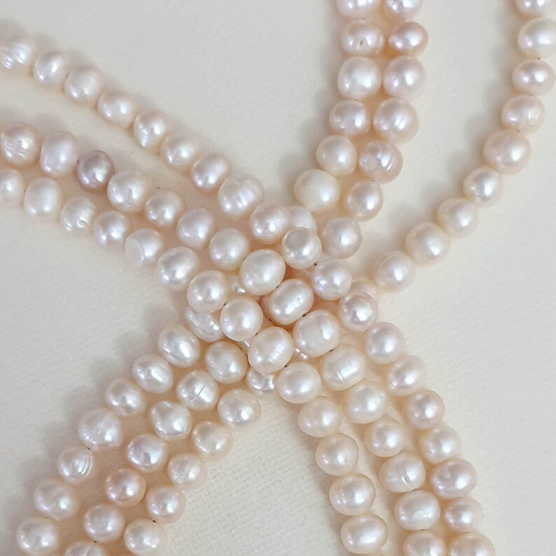 Centre Drill x63 pearls Stunning 7-8mm Cream Fresh Water Pearls RoundPotato Shape Gorgeous Pearls