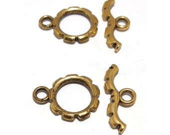 Antique Gold Toggle & Ring Clasp 12mm with ring, 14x3mm Toggle, lovely pattern x10 sets of toggle and clasps