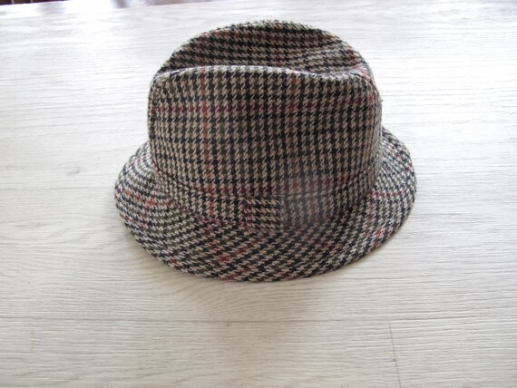 tweed bucket hats