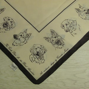 Cornelia James entwarf Schal für The Guide Dogs for the Blind