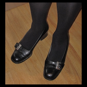 black leather court shoe, Russell & Bromley size 4 uk image 1