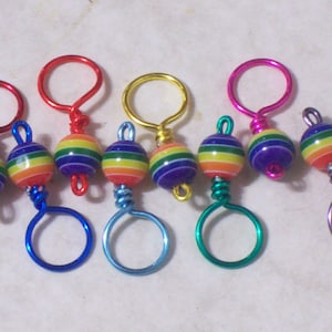 no snag knitting stitch markers, rainbow beads, set of 8