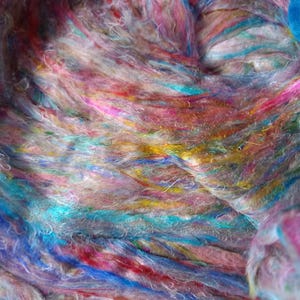 Mèche de soie de mûrier texturée, 1 oz, filature de fibre, fil artistique, feutrage à l&#39;aiguille, tussah, sari, mèche de soie texturée galaxie recyclée