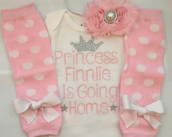 Baby Girl outfit -Coming home outfit - Newborn baby clothes - Personalized baby outfit -Newborn photo prop - Preemie available-Going home