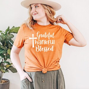 Thanksgiving shirt - women&#39;s thanksgiving fashion - Thankful Grateful Blessed - Thanksgiving top