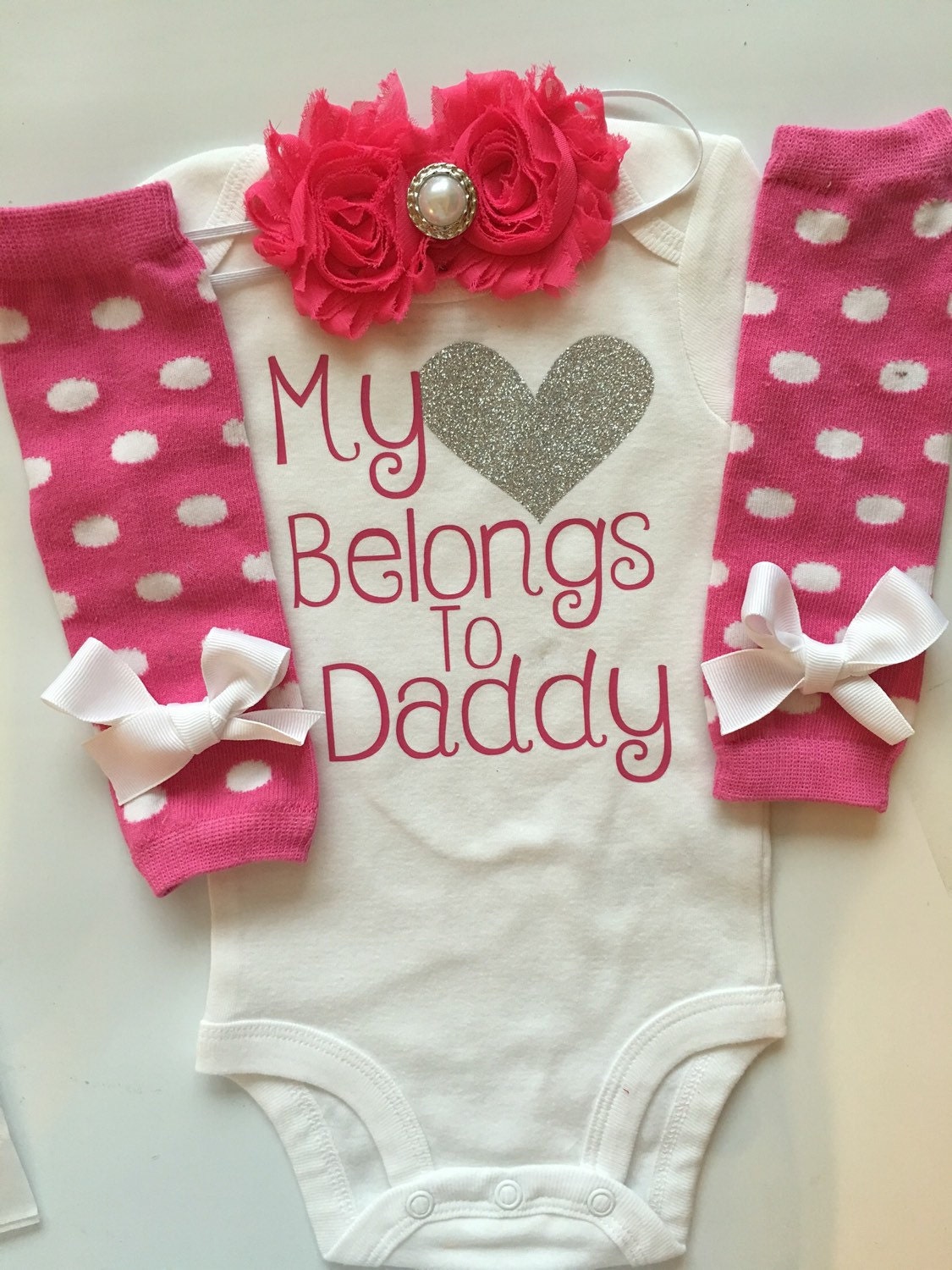 Baby Girl outfit -Coming home outfit - Newborn baby clothes - My heart  Belongs to Daddy or Mommy -Newborn outfit-available in Mommy or Daddy