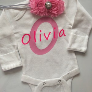 Baby girl outfit - personalized outfit - bodysuit with name - coming home outfit - baby headband- newborn girl