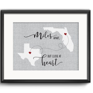Cadeau de départ, Cadeau relations longue distance, Cadeau meilleur ami, Cadeau soeurs, Impression deux États, À des kilomètres l'un de l'autre mais proche du cœur, Cadeau sur une carte