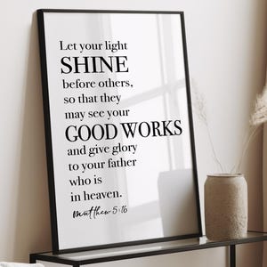 Deja que tu luz brille delante de los demás, Mateo 5:16, Decoración de pared cristiana, Arte imprimible con versículos bíblicos, Arte de las Escrituras, Sala de oración, Regalo de bautismo