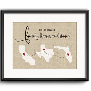Die Liebe zwischen Familie kennt keine Distanz Druck, Fern Familien Geschenk, US Staaten Karte, Home State Geschenke, Weihnachtsgeschenk für Eltern