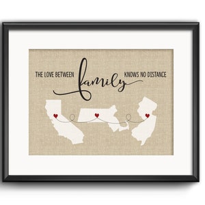 The Love Between Family Knows No Distance Print, Long Distance Family Gift, US States Map, Home State Gifts, Christmas Gift For Parents