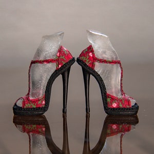 Shoes for Popovy Sisters dolls (t-strap bordo)