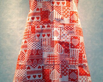 Red and White Hearts Print Bib Apron