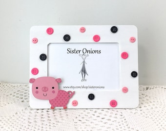 Primrose Pig Baby Button Frame 4 x 6 Embellished Nursery Picture Frame Nursery Decor Baby Nursery Picture Frame Baby Shower Gift