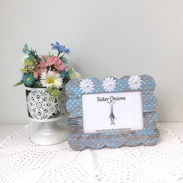 Daisy Daisy Blue Polka Dot Barnboard Decoupaged Embellished Picture Frame Girl's Room Decor Housewarming Gift 4 x 6 Photo Frame Shabby Chic