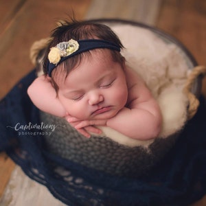 Navy Blue Lace Wrap with A Scalloped Edge for Newborn Photo Shoot, Newborn Photo Prop, Newborn Wrap, Infant Wrap, Newborn Photography