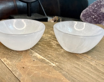 Selenite Crystal Charging Bowl Supreme Quality HeartShape 10cm