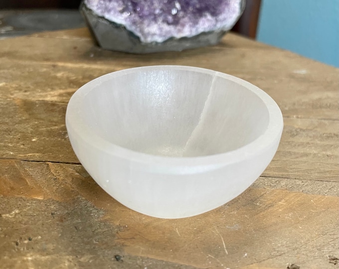 Small Selenite "Charging" Bowl White Crystal Stone Reiki CHARGED Healing Cleansing, 2.5 to 3 inch bowl