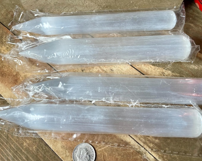 ONE Selenite Wand point,   Selenite Crystal massage Wand -  Crystal  Selenite wand  approximately 5.8-6 inches