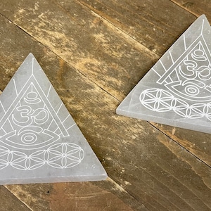 Selenite Etched Triangle, Selenite, healing stones, Selenite Crystal Stone-Polished Selenite Stone, Healing Crystals,