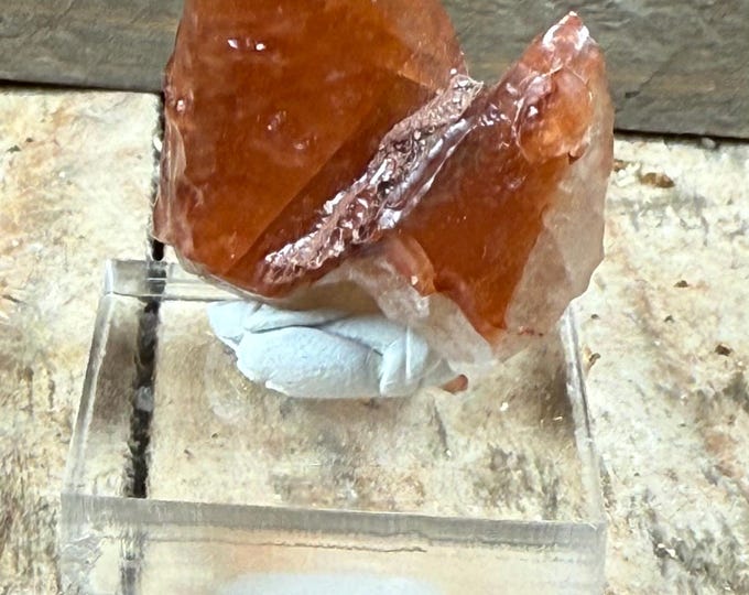 Red Dog tooth calcite from Morocco Cluster, Morocco,   30mm