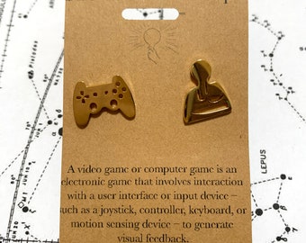 Game Controller and Joystick Earrings - Gold or Silver - Retro Video Games Ludology Gamer